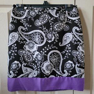 Size 4P Black and White Paisley Skirt with Purple Trim